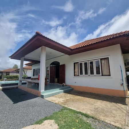 Mae Rampung Beach House Pool Villa Rayong Exteriör bild